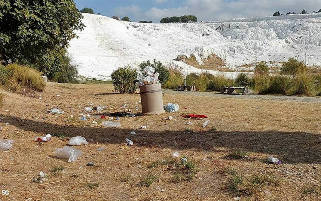 Pamukkale'ye gölge düşüren skandal görüntüler! Turistleri bu rezalet manzara karşılıyor 5